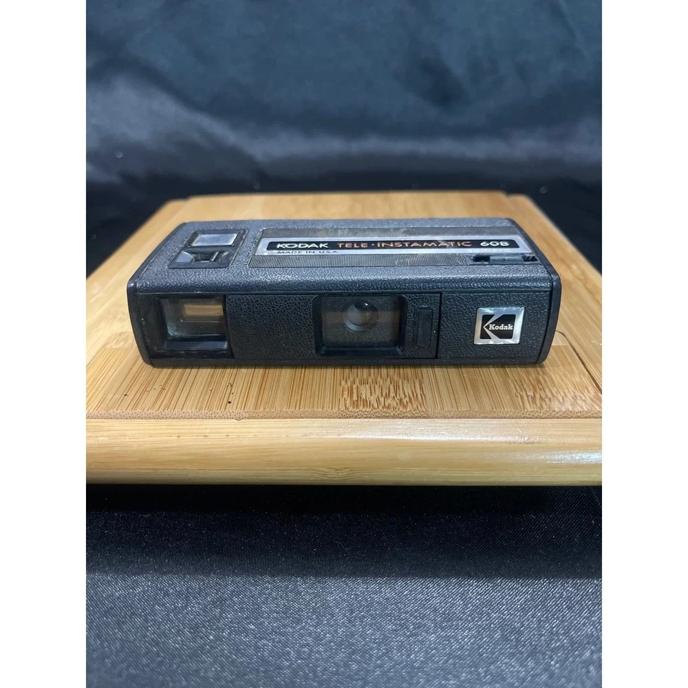Kodak Tele-Instamatic 608 Vintage 110 Pocket Film Camera Black Made in USA